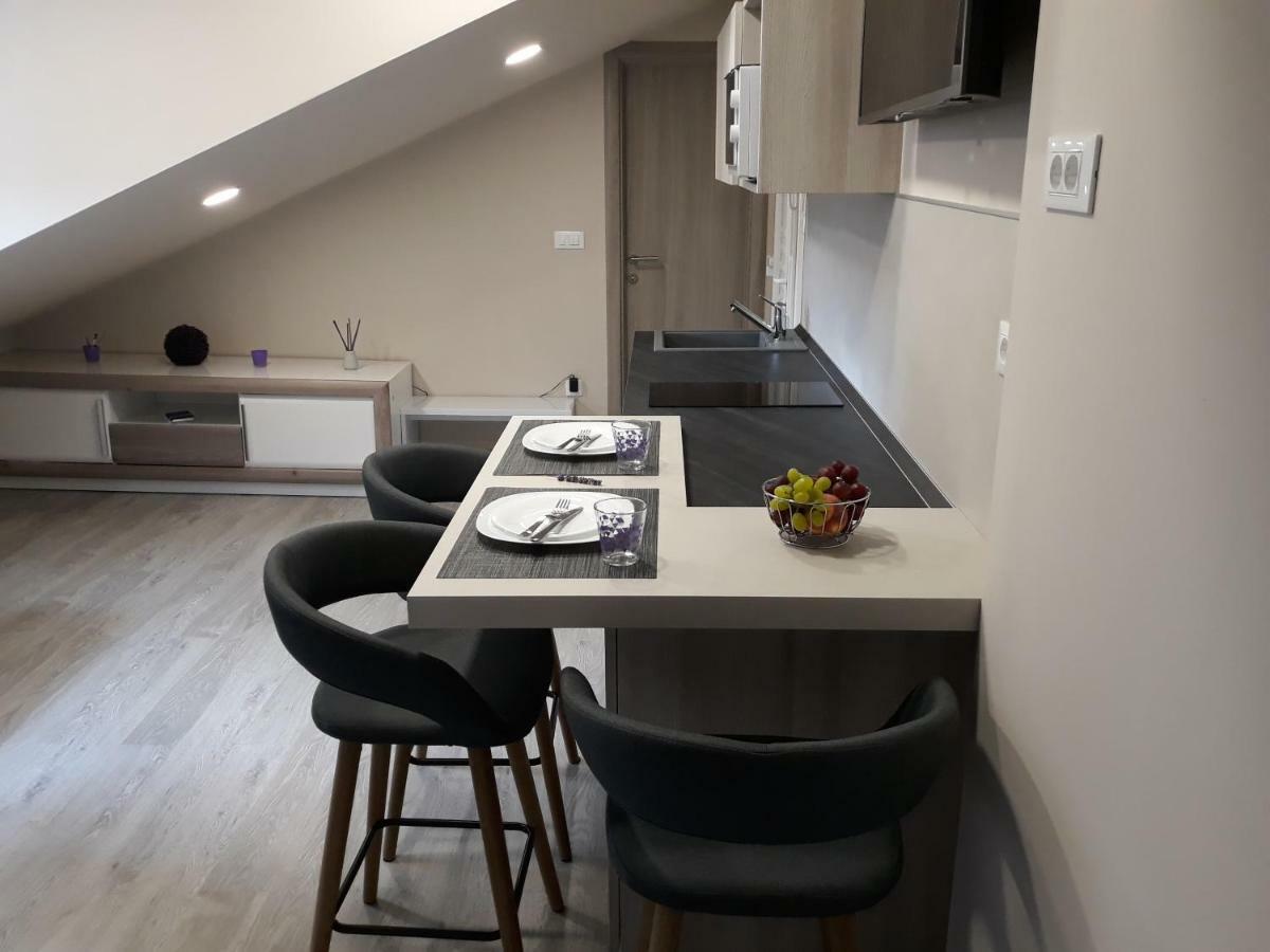 Center Apartment Dalu Pula Ngoại thất bức ảnh