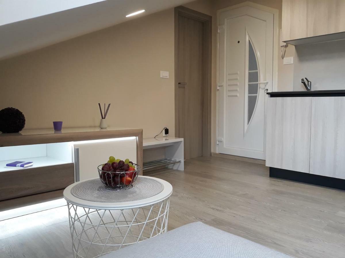 Center Apartment Dalu Pula Ngoại thất bức ảnh