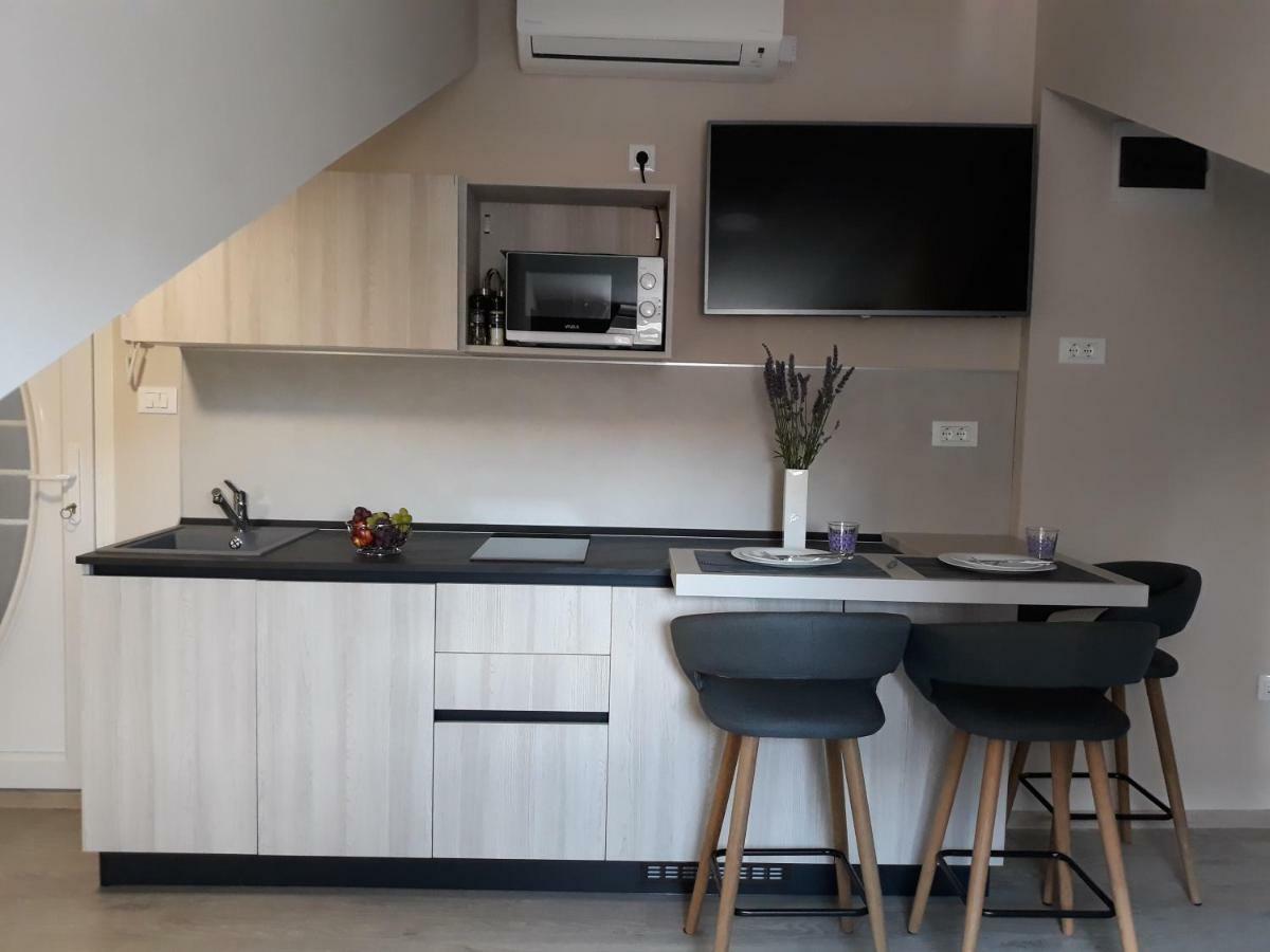 Center Apartment Dalu Pula Ngoại thất bức ảnh